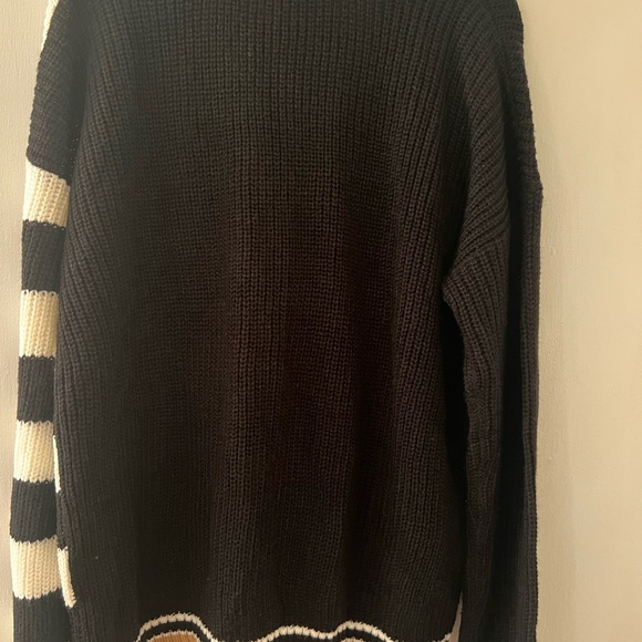 Cardigan - Picture 2 of 6